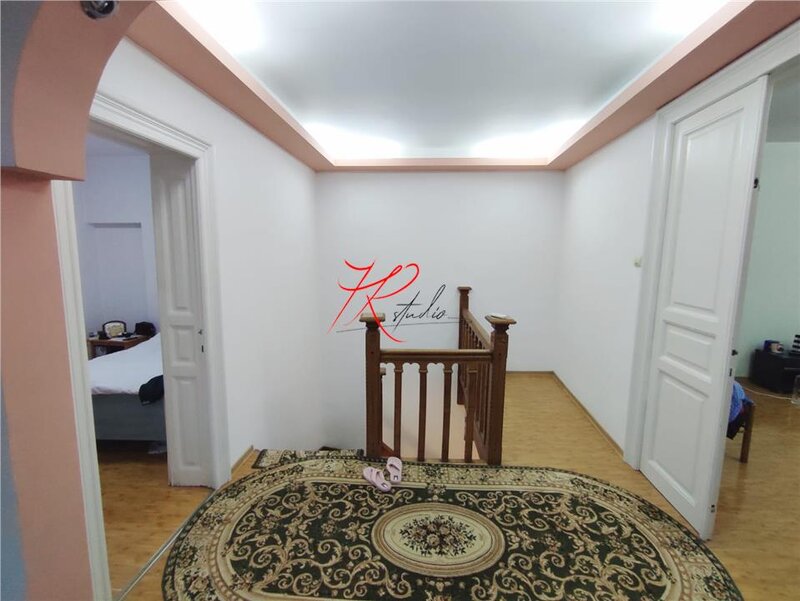 Inchiriere vila zona Stefan cel mare - Tunari